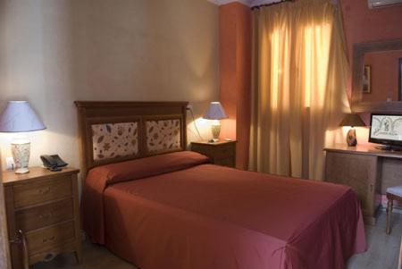 Hotel Esmeralda โอซูนา ภายนอก รูปภาพ