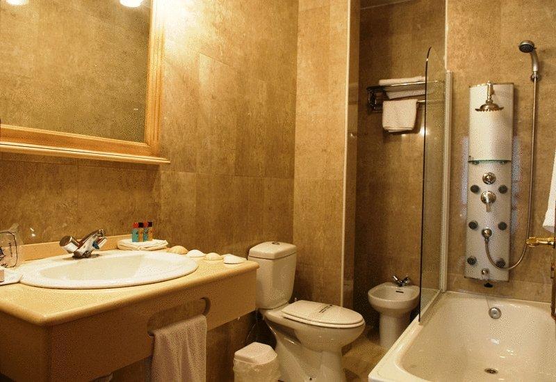 Hotel Esmeralda โอซูนา ภายนอก รูปภาพ